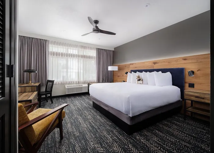 The Rockwell 3*